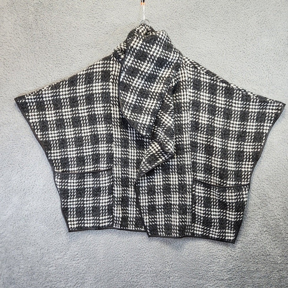 Papillon Cape Poncho Womens Size XXL Plaid Casual Cozy Cabincore Winter Layering